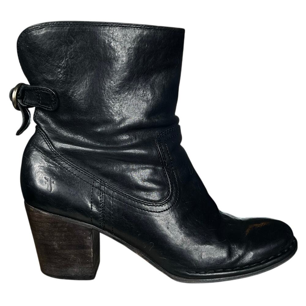 Frye Women’s Lara Black Leather Short Ankle Boot Size US 9